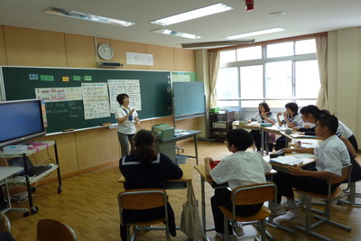 ６月２８日土曜日 筑波大学教員免許状更新講習会が本校で行われます 写真は昨年の様子